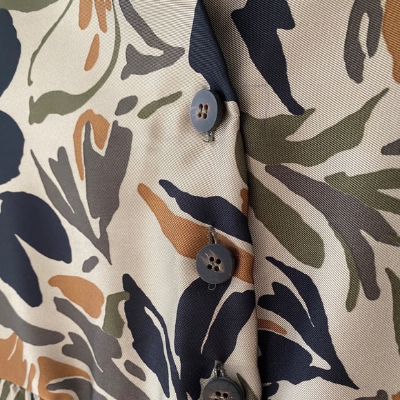 Never worn Zara leaf cameo dress - Picture 5 of 7